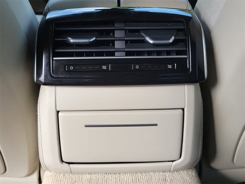2021 Audi A8 L 18