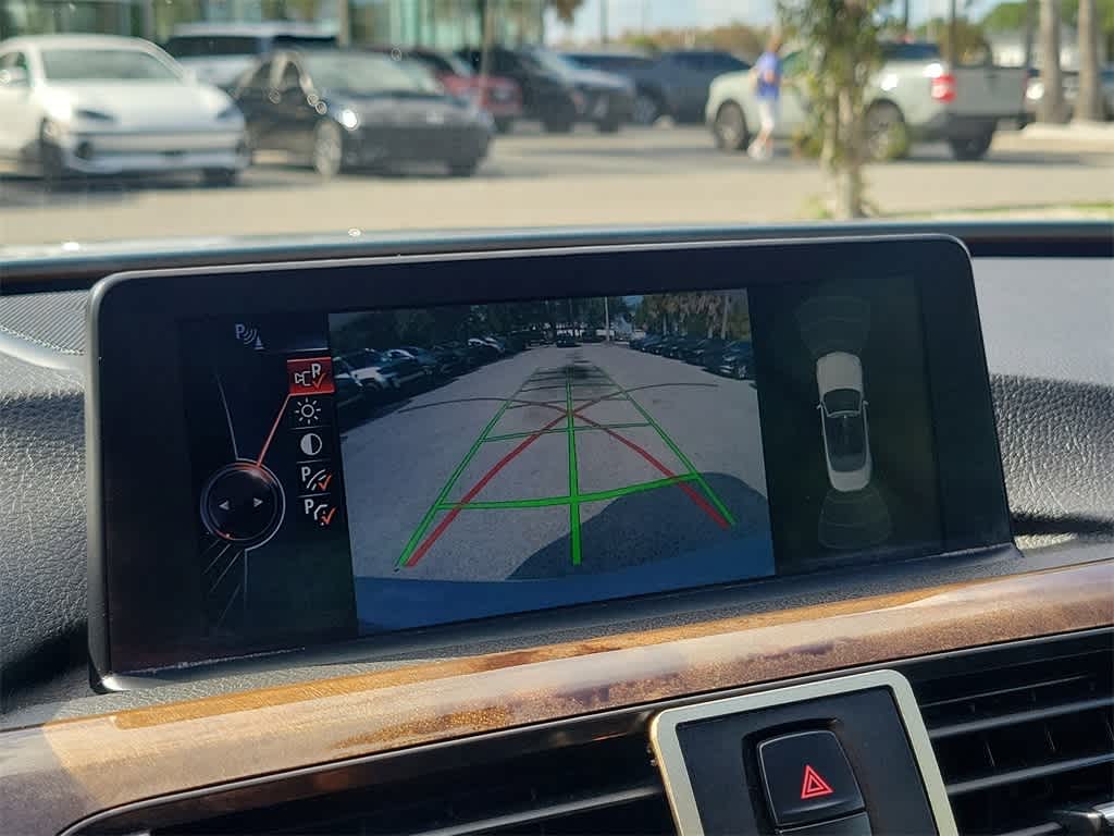 Thumbnail: 2015 BMW 4 Series - 28