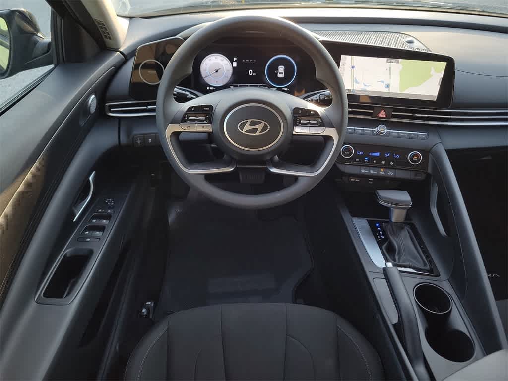 Thumbnail: 2024 Hyundai Elantra - 15