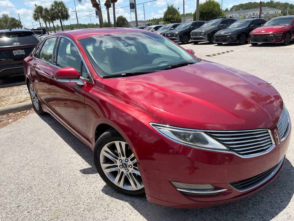 Thumbnail: 2013 Lincoln MKZ - 3