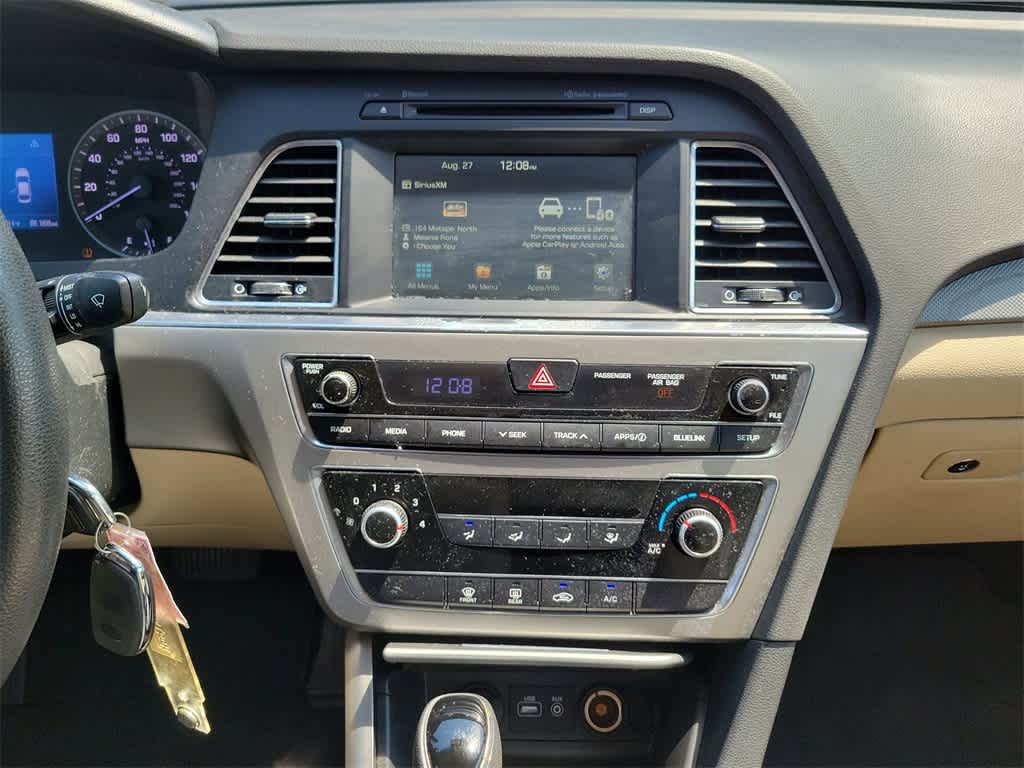 Thumbnail: 2016 Hyundai Sonata - 16