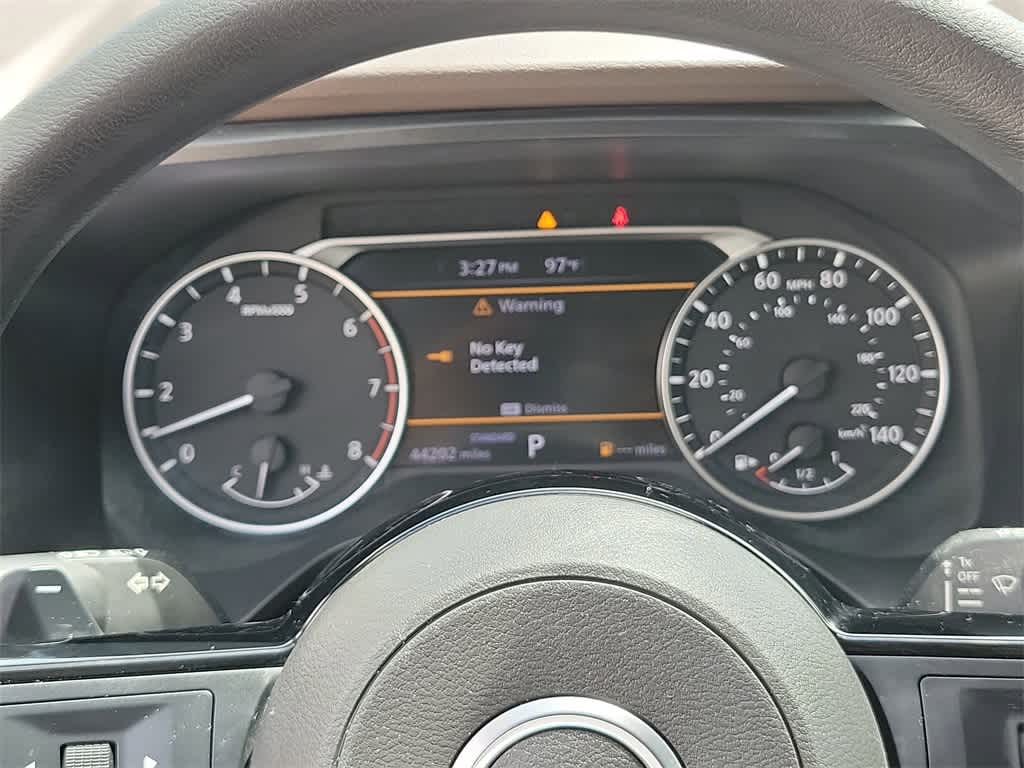 Thumbnail: 2022 Nissan Rogue - 28