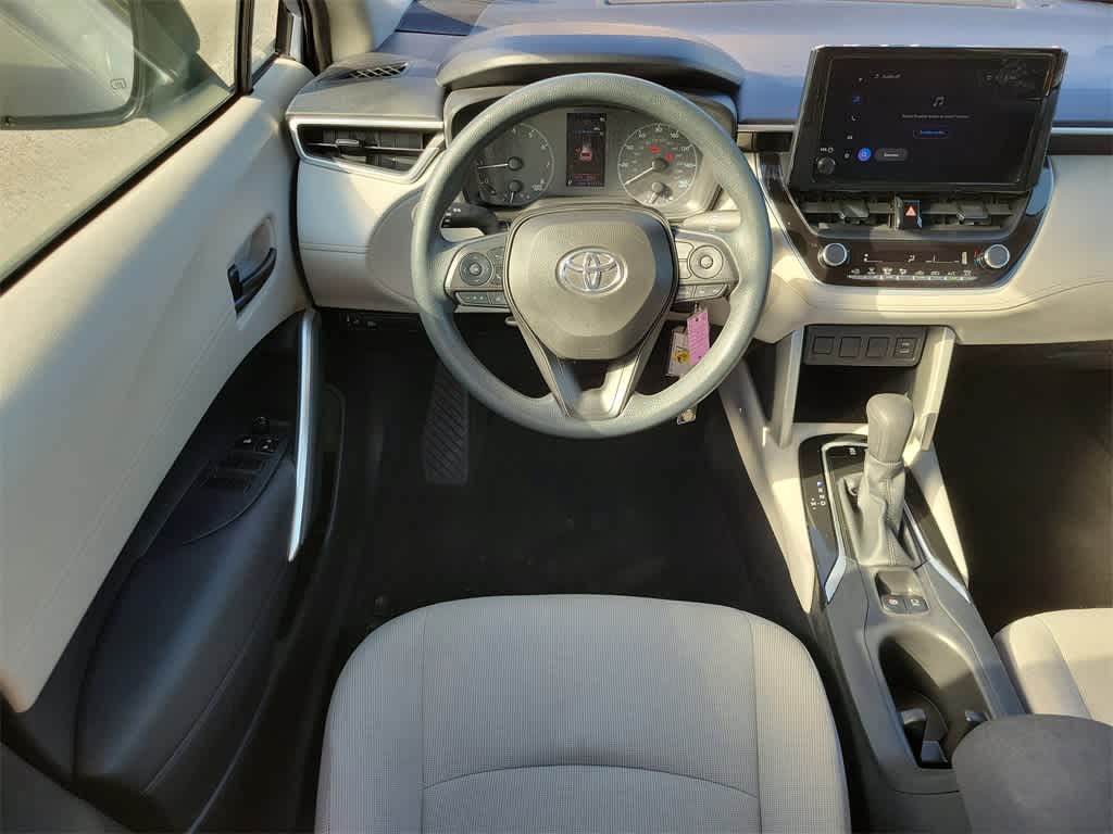 2023 Toyota Corolla Cross L 12