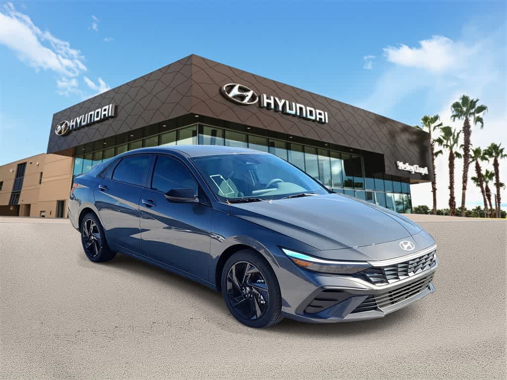 Thumbnail: 2026 Hyundai Elantra - 4