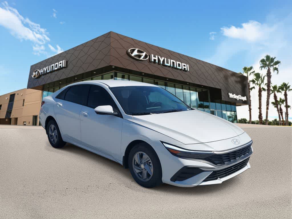 Thumbnail: 2026 Hyundai Elantra - 4