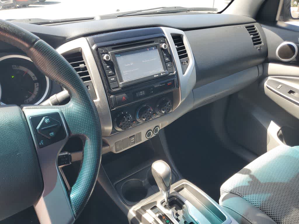 Thumbnail: 2014 Toyota Tacoma - 30
