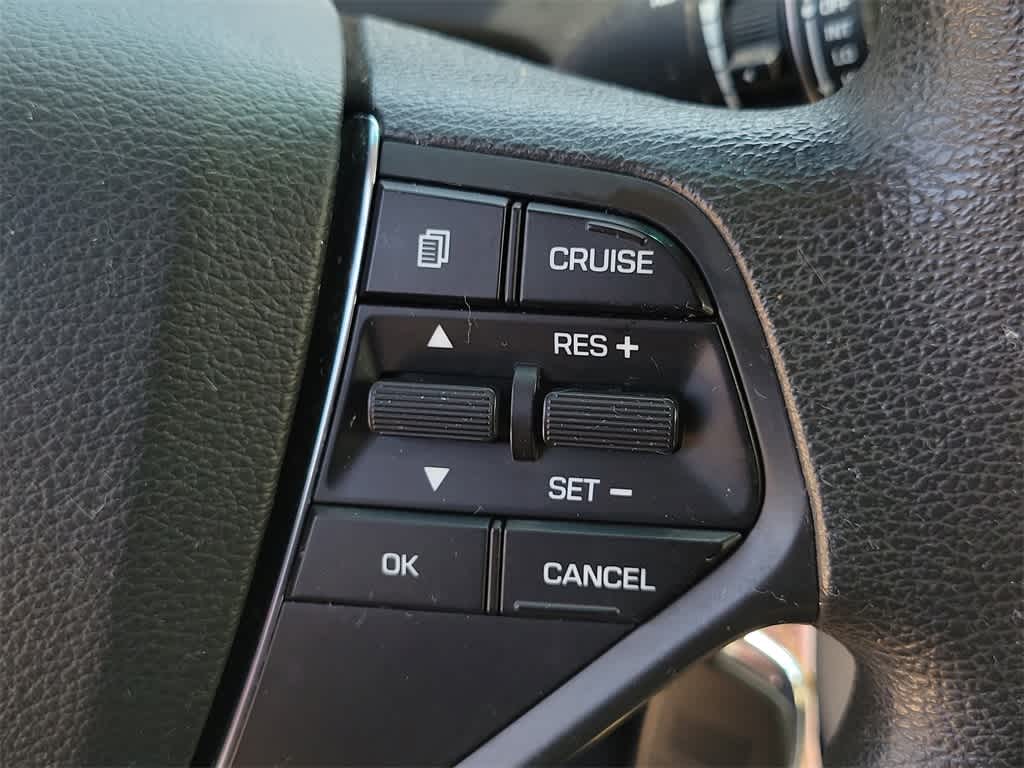 Thumbnail: 2016 Hyundai Sonata - 25