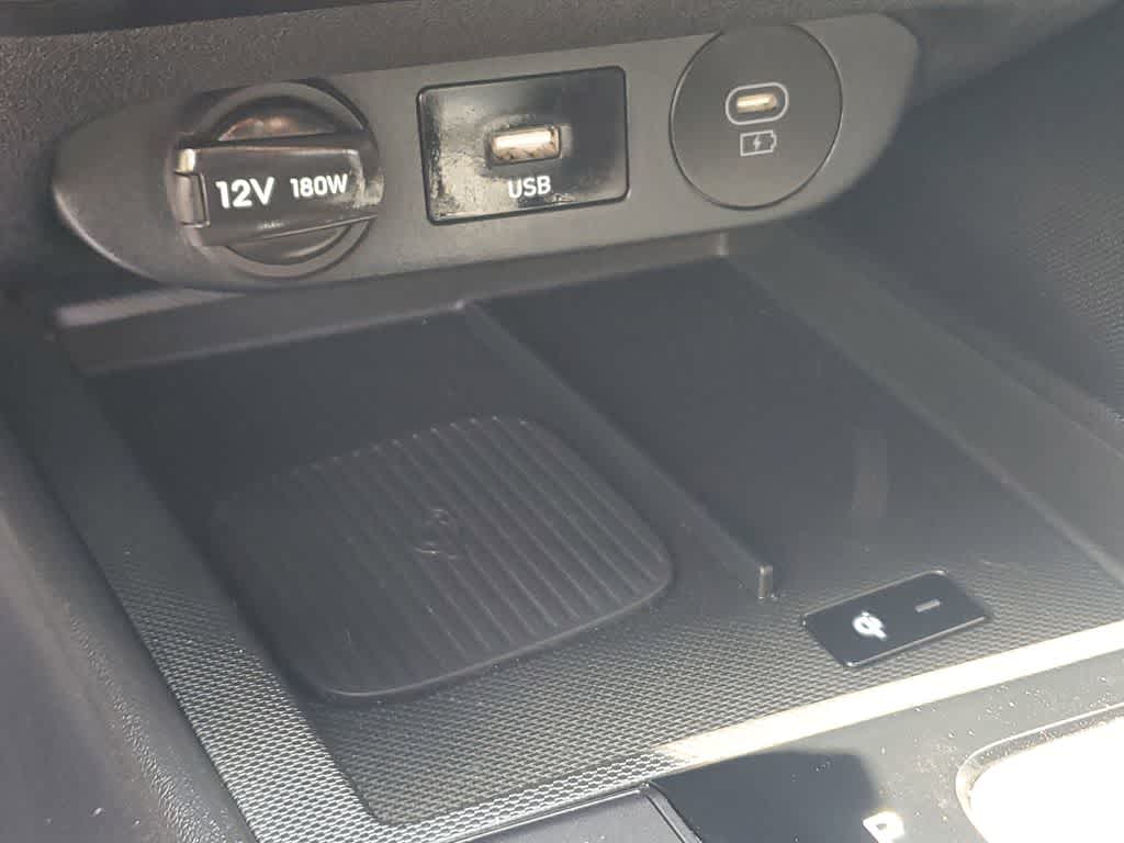 Thumbnail: 2025 Hyundai Elantra - 29