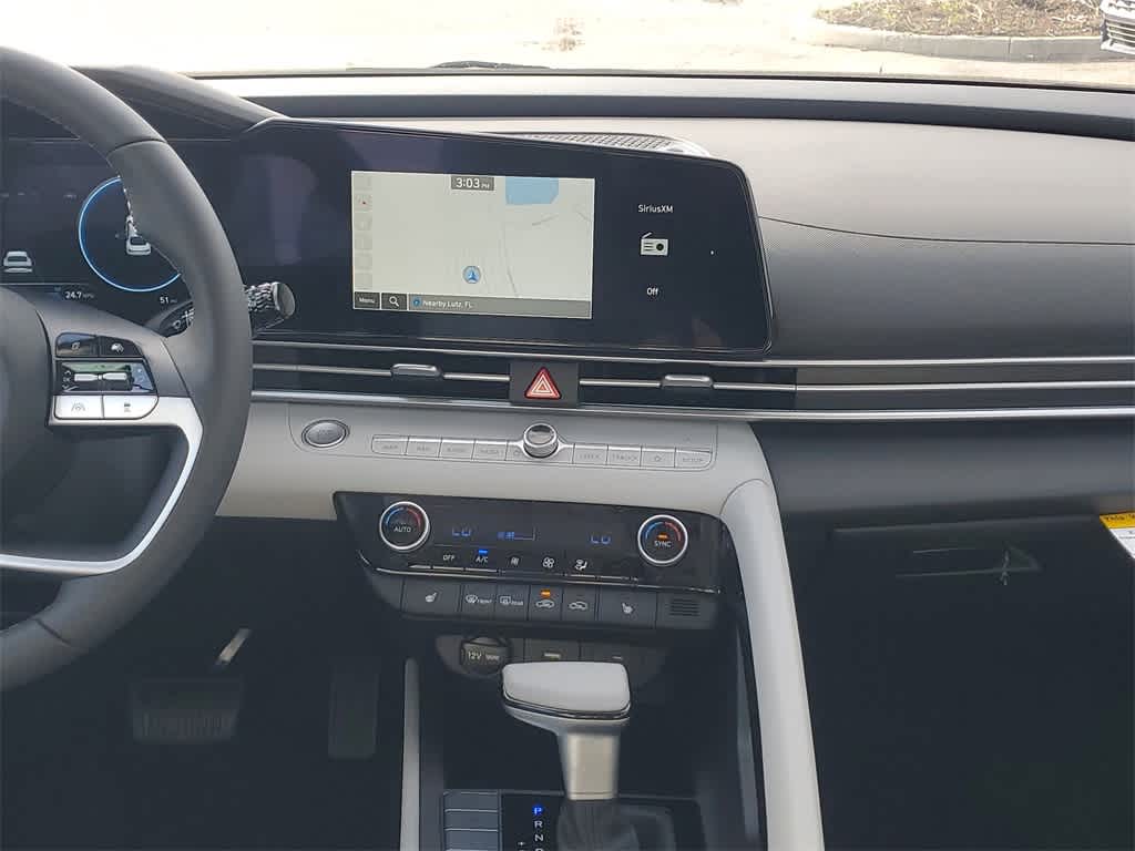 Thumbnail: 2025 Hyundai Elantra - 17