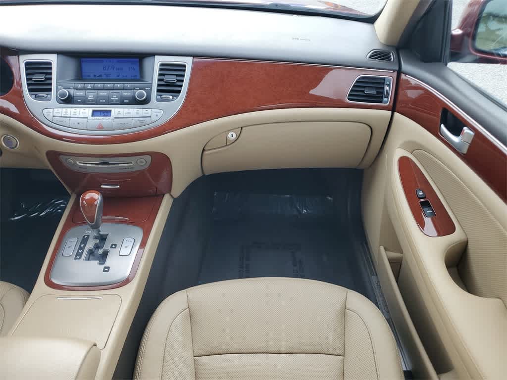 Thumbnail: 2013 Hyundai Genesis - 12