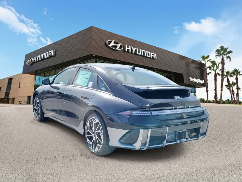 Thumbnail: 2023 Hyundai Ioniq 6 - 2