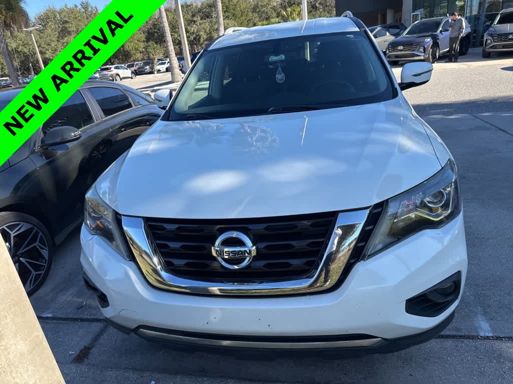 Thumbnail: 2018 Nissan Pathfinder - 2