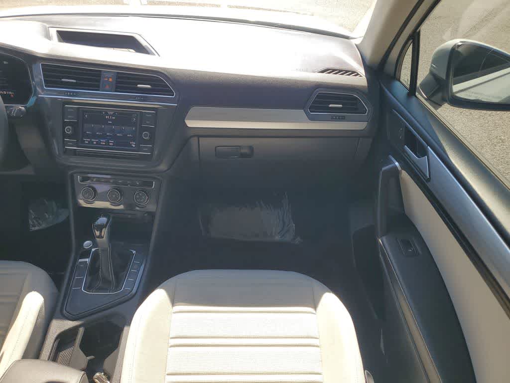 Thumbnail: 2023 Volkswagen Tiguan - 13