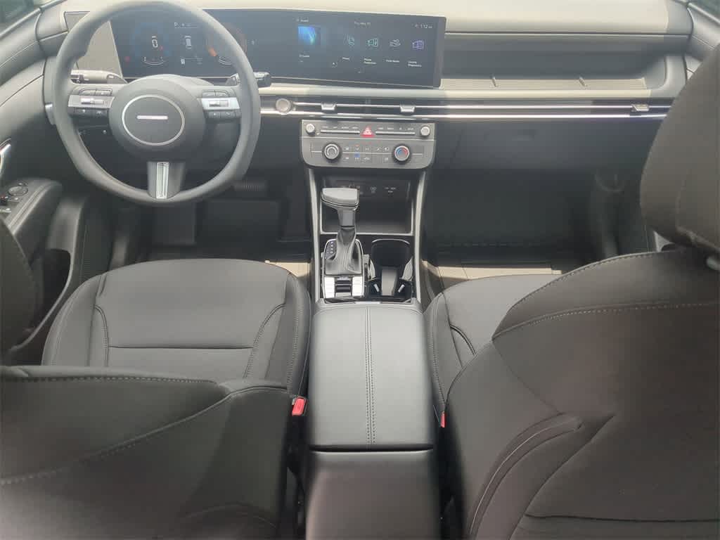 2025 Hyundai Tucson SE 18