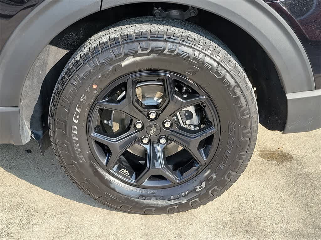 Thumbnail: 2022 Ford Explorer - 5