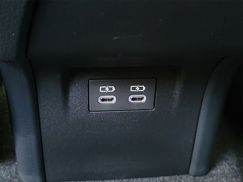 Thumbnail: 2024 Toyota Prius - 12