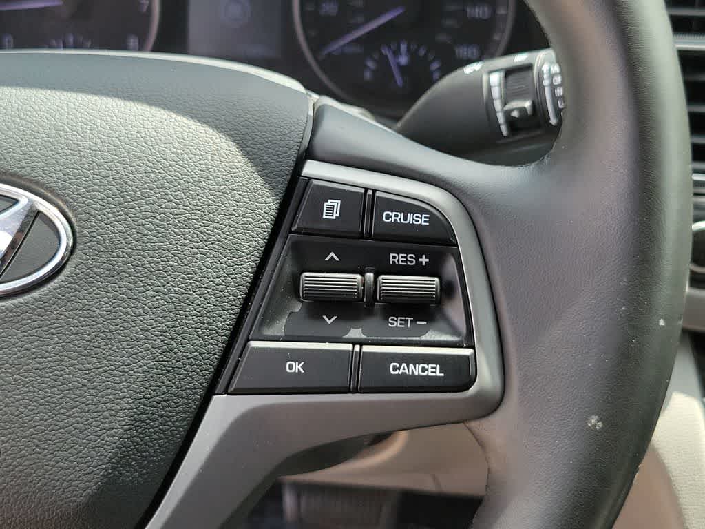 Thumbnail: 2018 Hyundai Elantra - 25