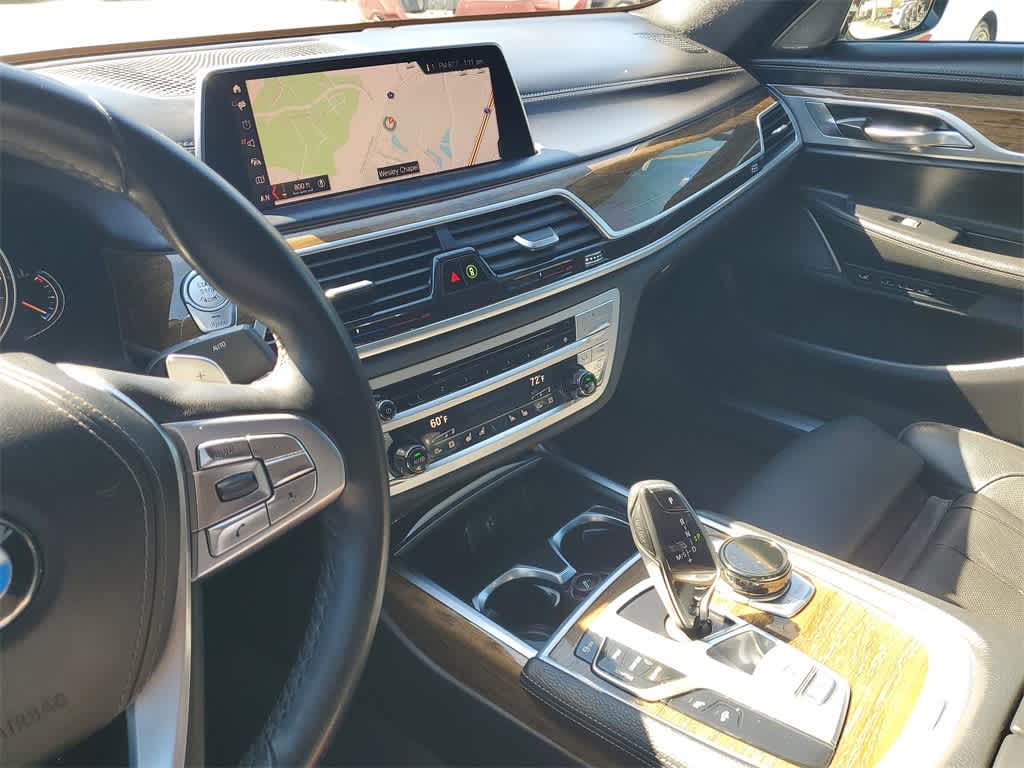 Thumbnail: 2019 BMW 7 Series - 30