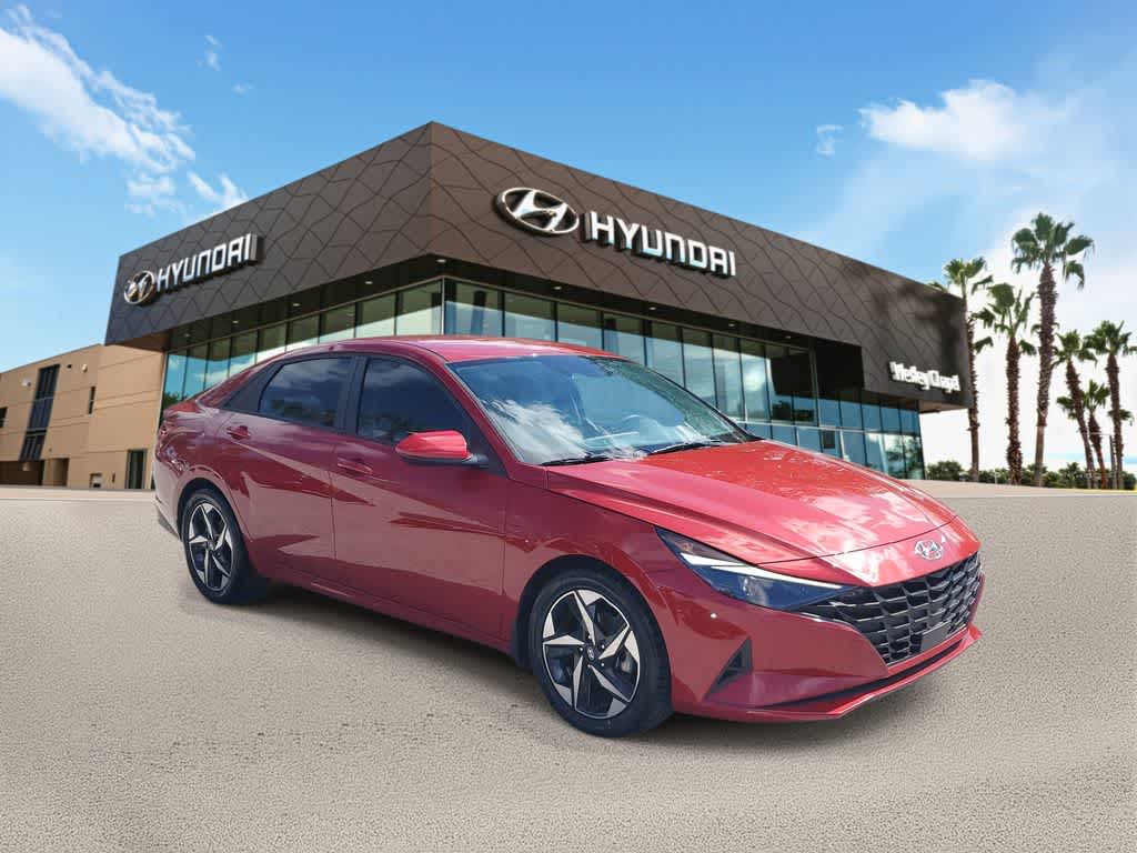 Thumbnail: 2023 Hyundai Elantra - 4