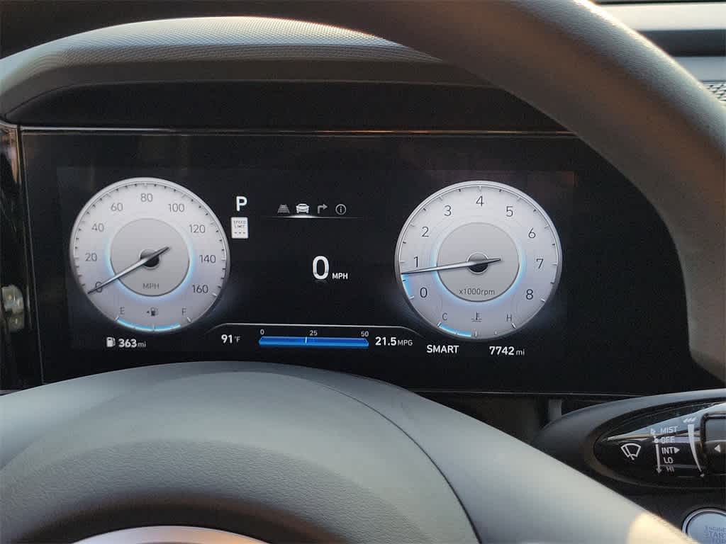 Thumbnail: 2024 Hyundai Elantra - 25