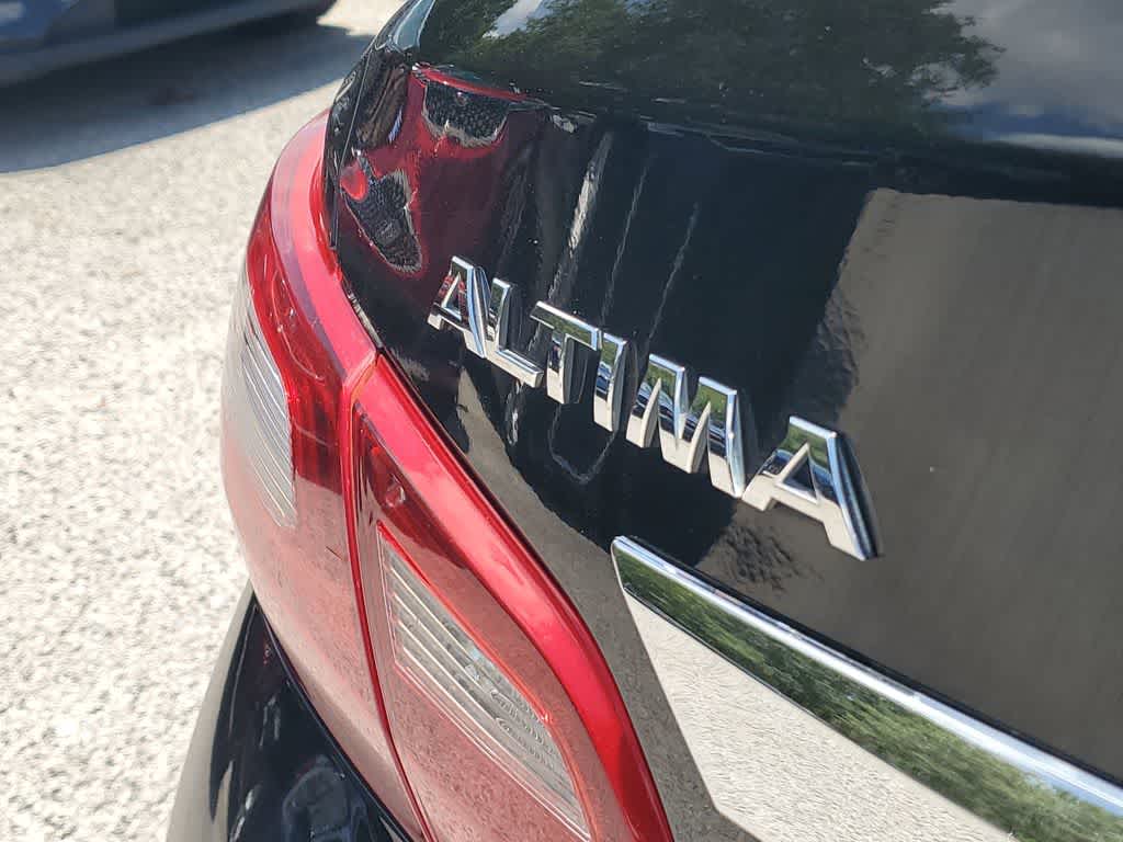 Thumbnail: 2018 Nissan Altima - 7