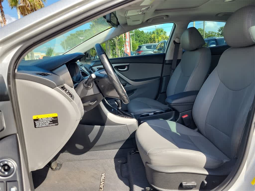 Thumbnail: 2015 Hyundai Elantra - 16