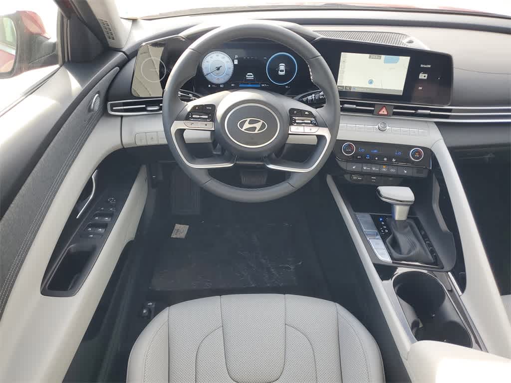 Thumbnail: 2025 Hyundai Elantra - 16