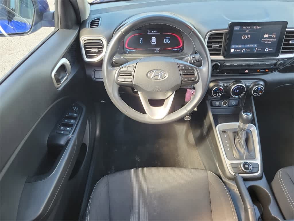 Thumbnail: 2023 Hyundai Venue - 31