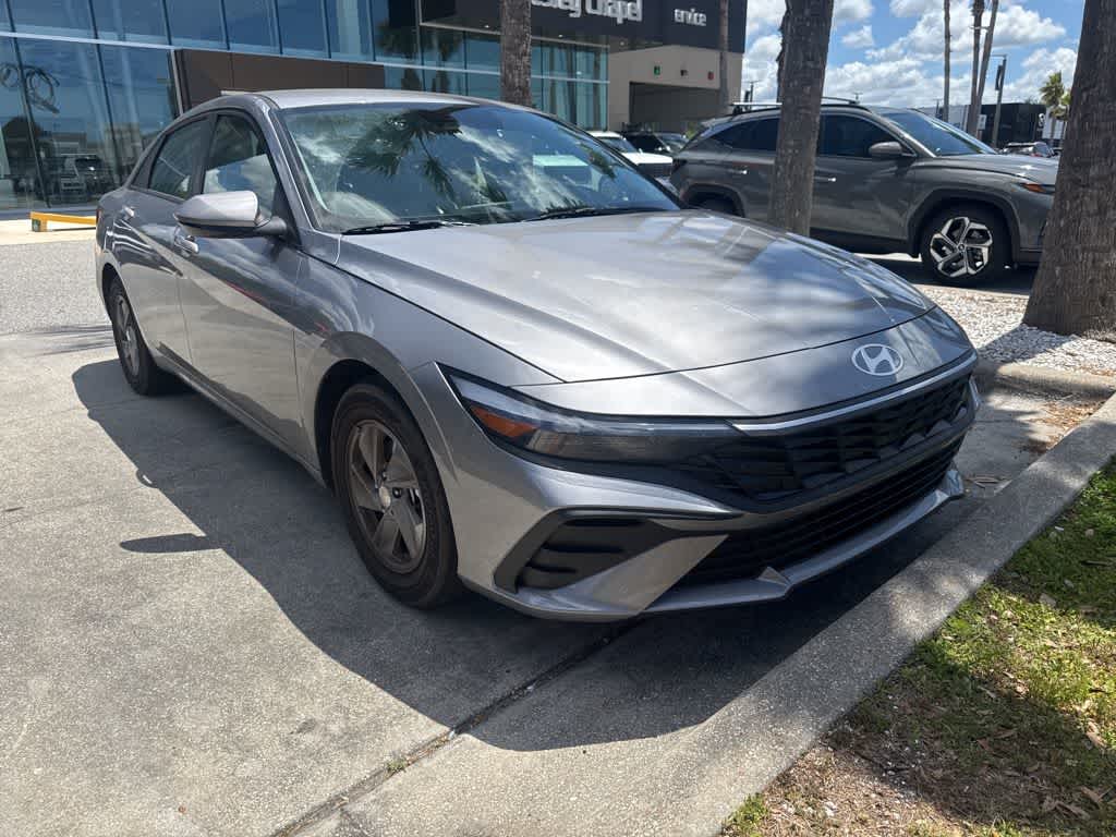 Thumbnail: 2025 Hyundai Elantra - 3