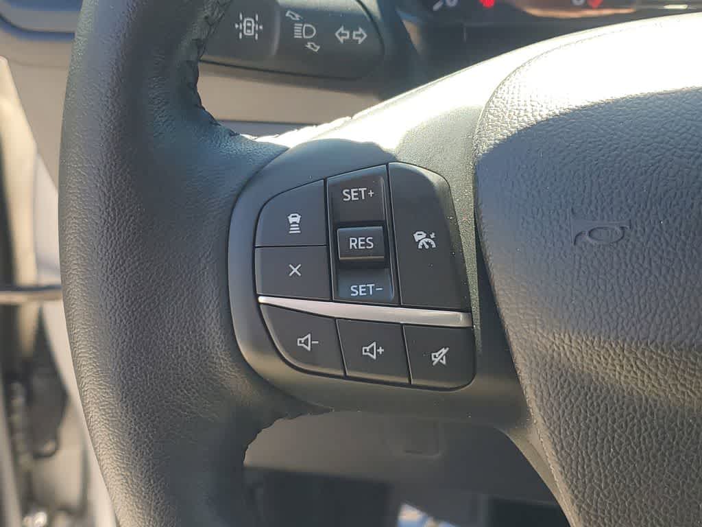 Thumbnail: 2020 Ford Escape - 26