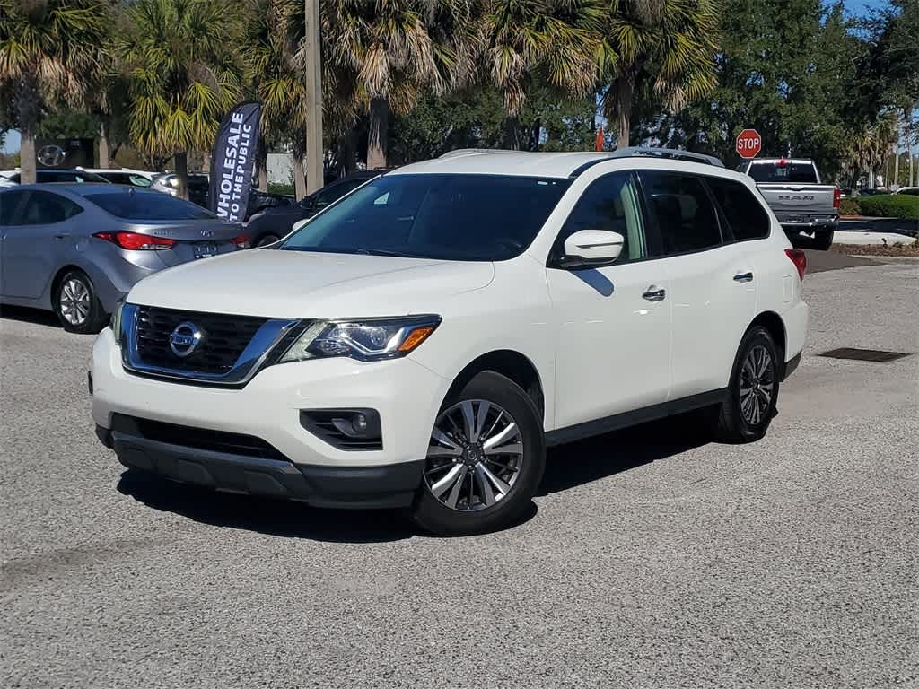 2018 Nissan Pathfinder SV -
                  Wesley Chapel, FL