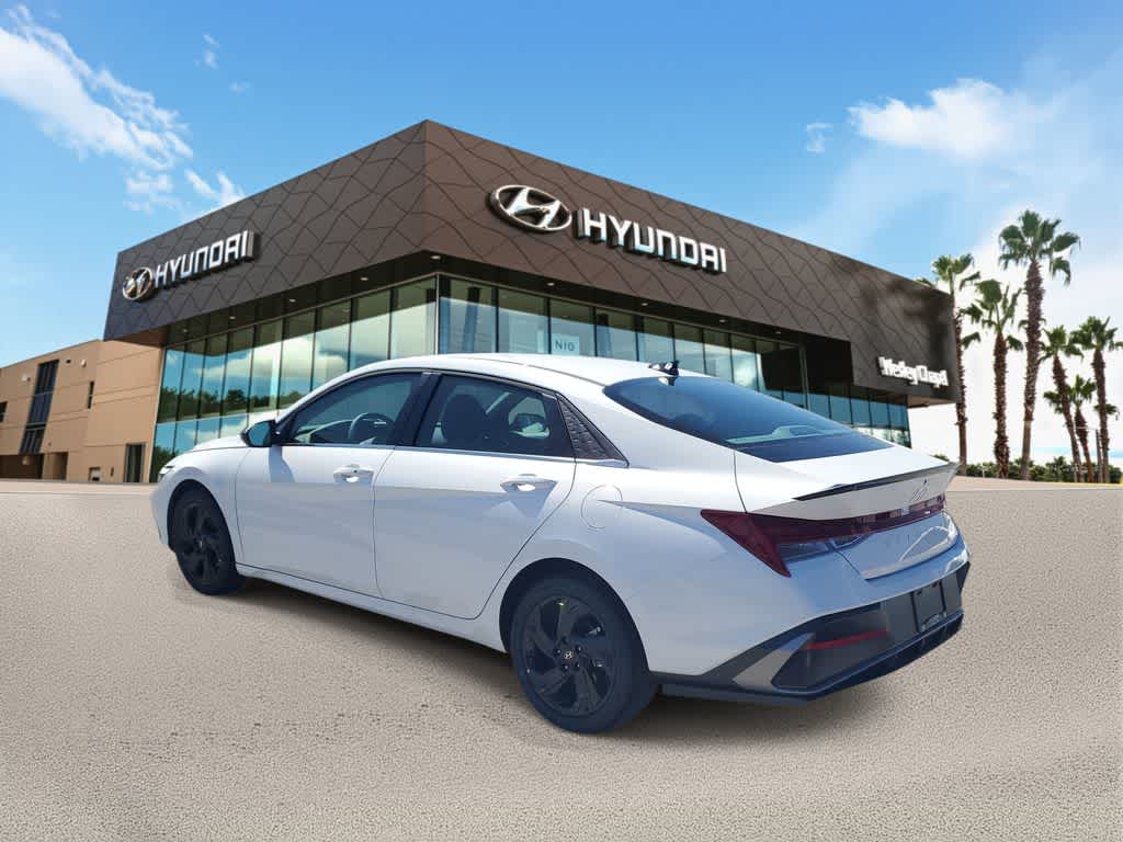 Thumbnail: 2026 Hyundai Elantra - 2