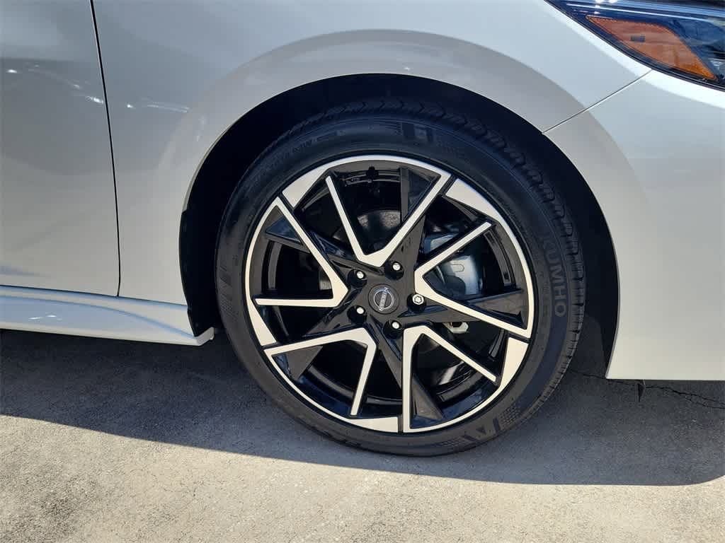 Thumbnail: 2024 Nissan Sentra - 5