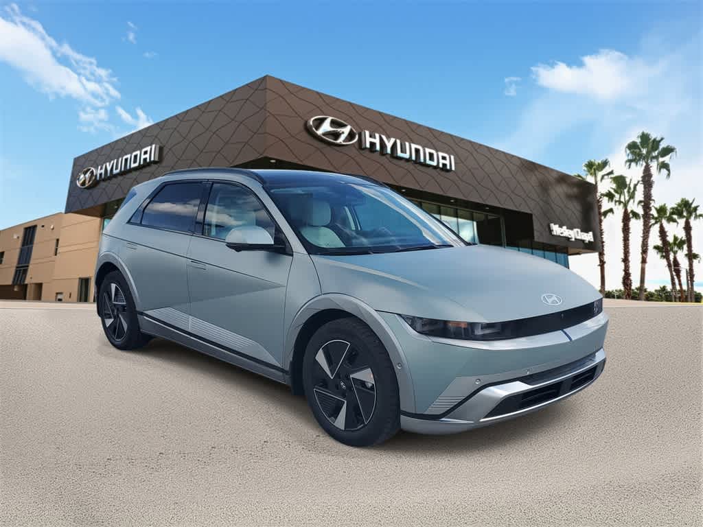 Thumbnail: 2026 Hyundai Ioniq 5 - 4