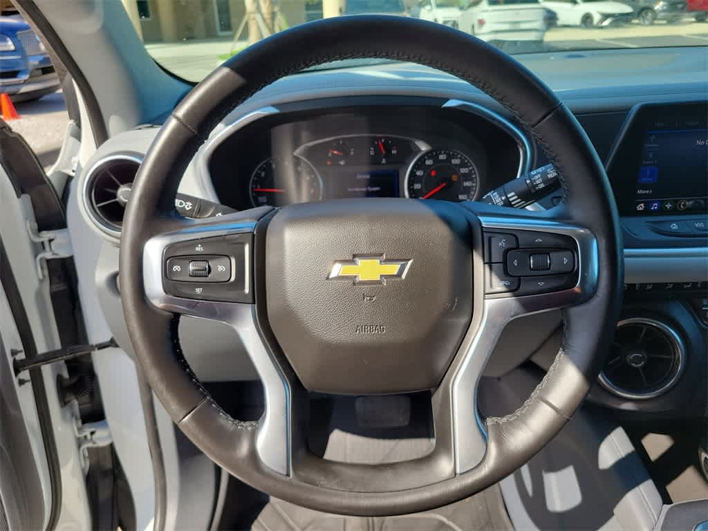 Thumbnail: 2020 Chevrolet Blazer - 23