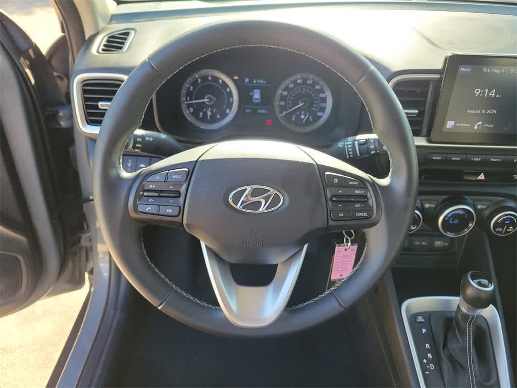 Thumbnail: 2022 Hyundai Venue - 22