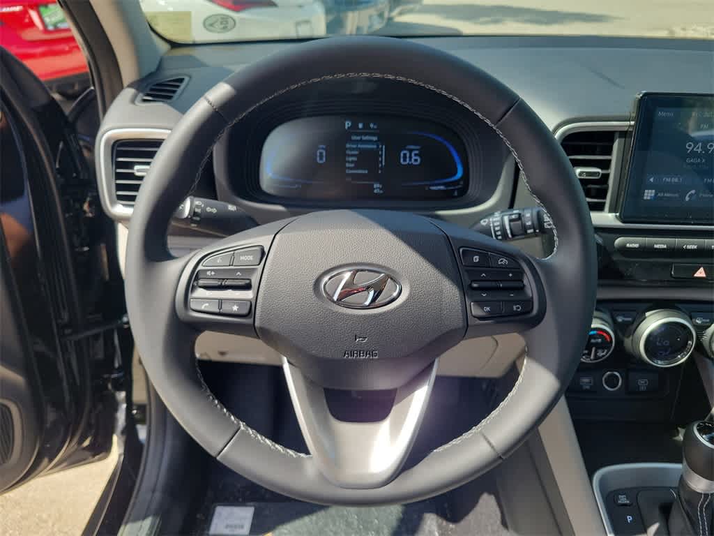 Thumbnail: 2025 Hyundai Venue - 22