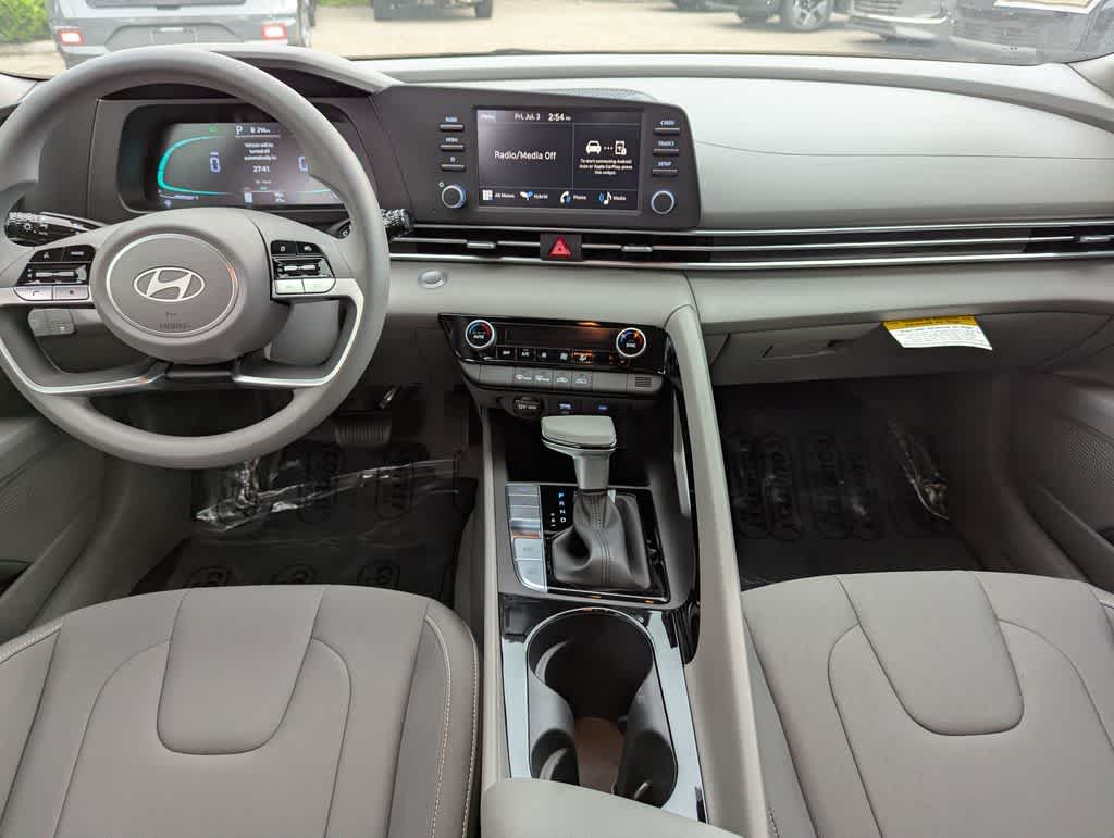 Thumbnail: 2026 Hyundai Elantra - 17