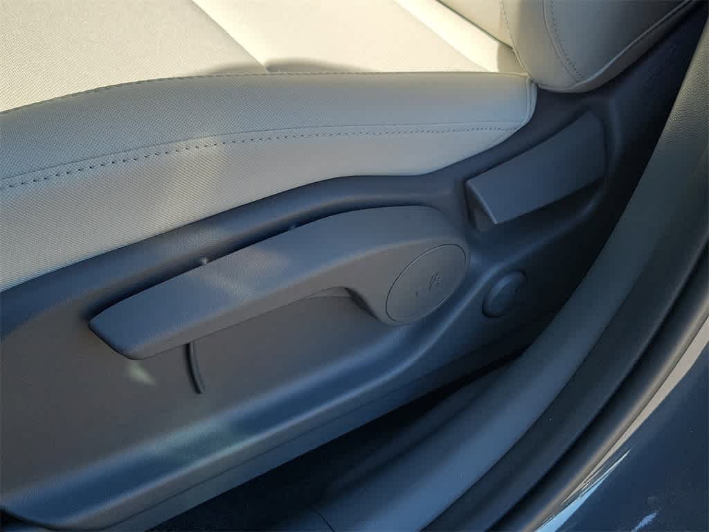 Thumbnail: 2026 Hyundai Santa Fe - 21