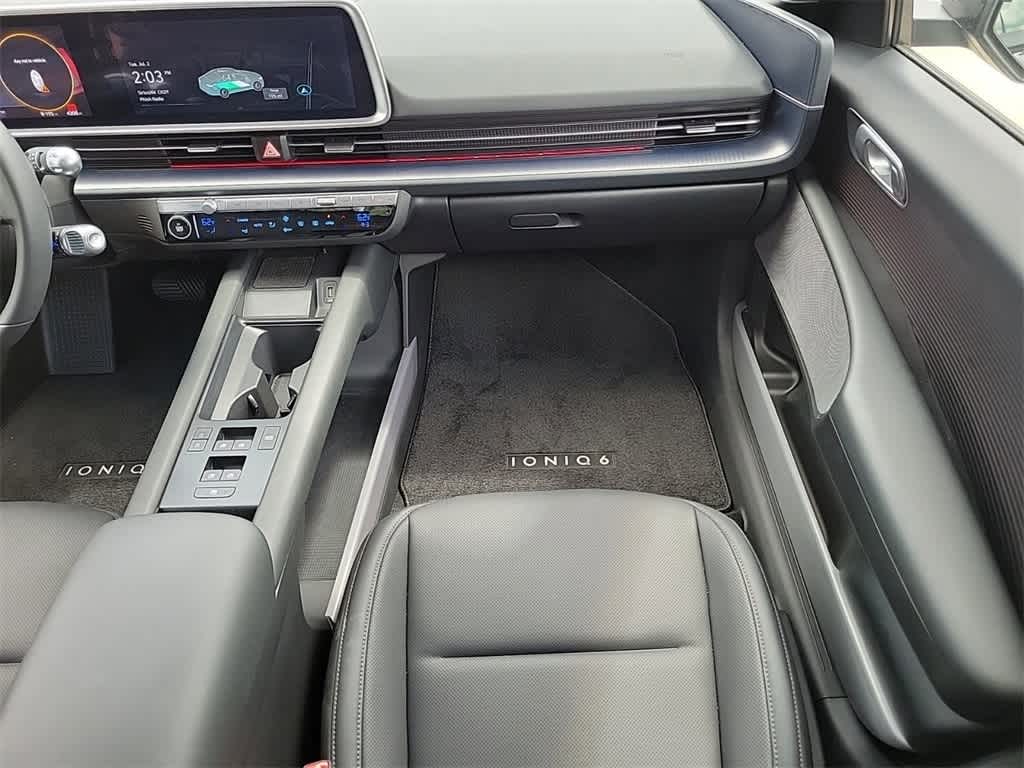 Thumbnail: 2023 Hyundai Ioniq 6 - 13