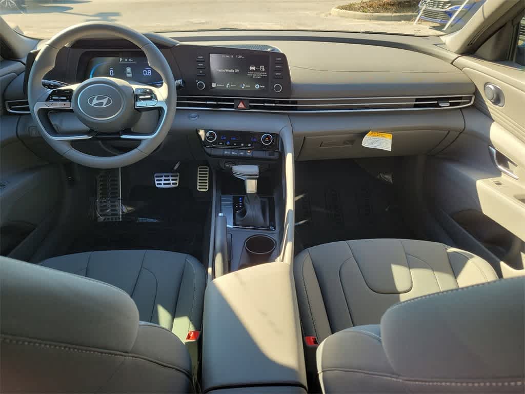 Thumbnail: 2026 Hyundai Elantra - 13