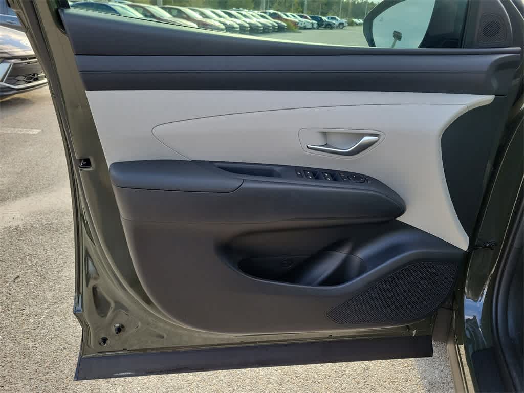 Thumbnail: 2026 Hyundai Tucson - 17