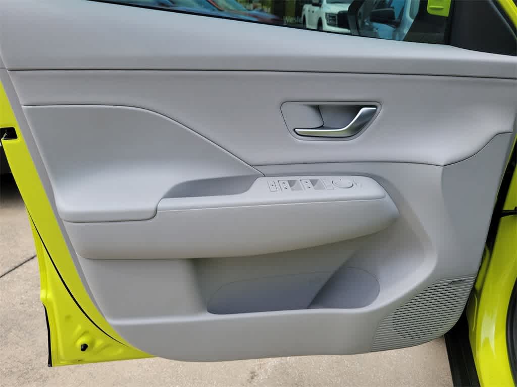 Thumbnail: 2025 Hyundai Kona - 17