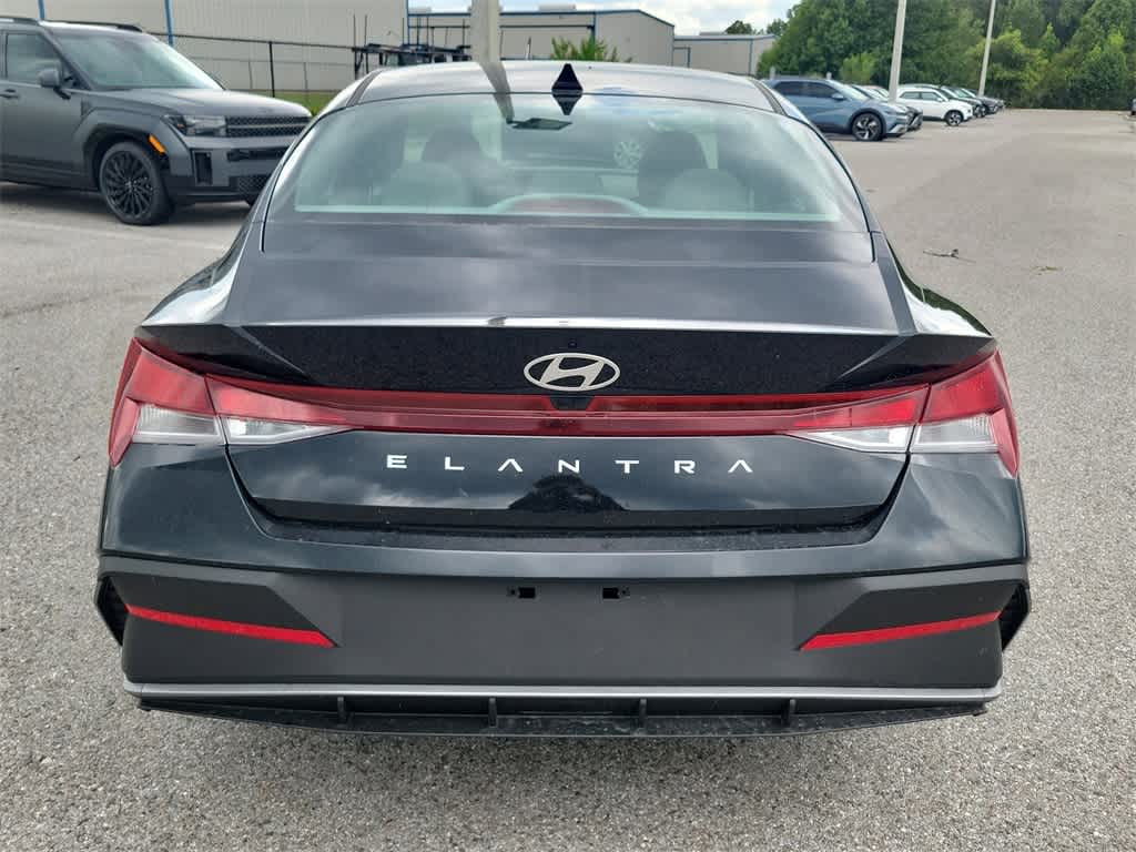 Thumbnail: 2025 Hyundai Elantra - 8