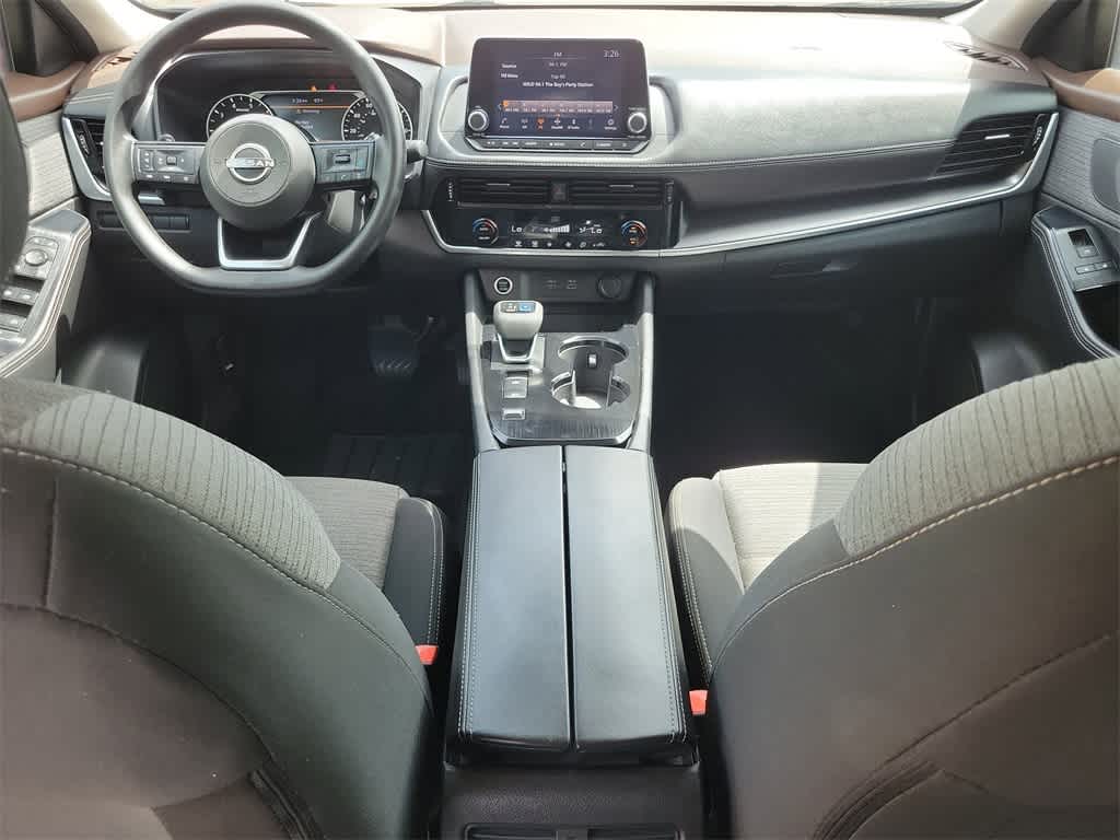 Thumbnail: 2022 Nissan Rogue - 16