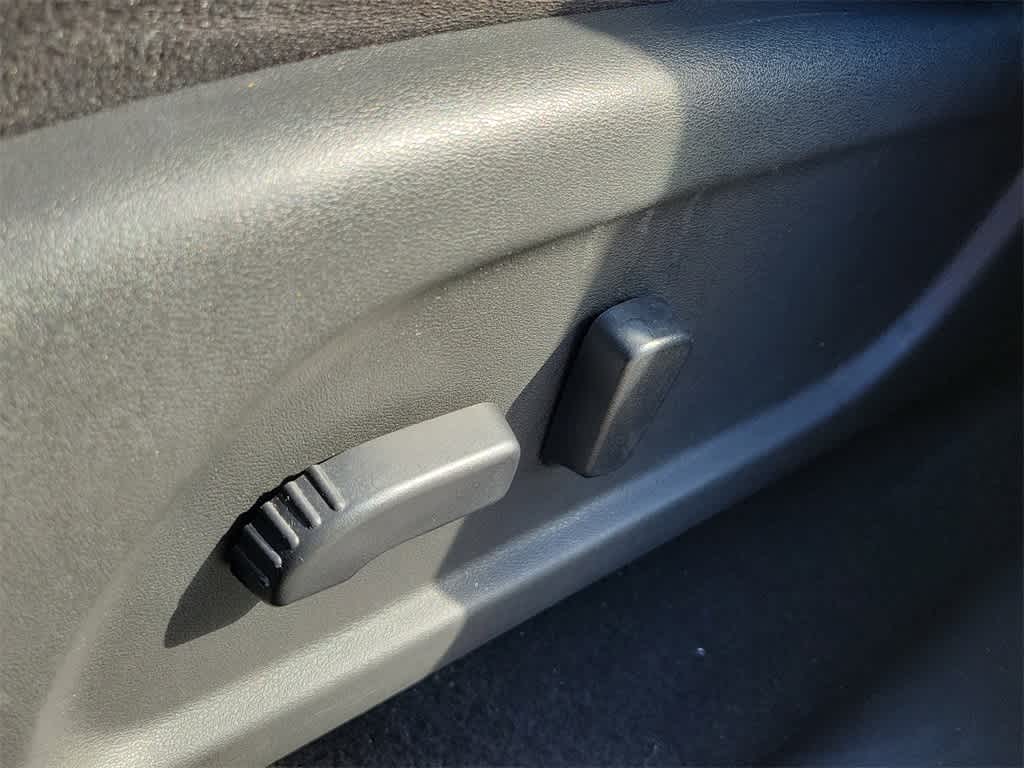 Thumbnail: 2014 Nissan Pathfinder - 21