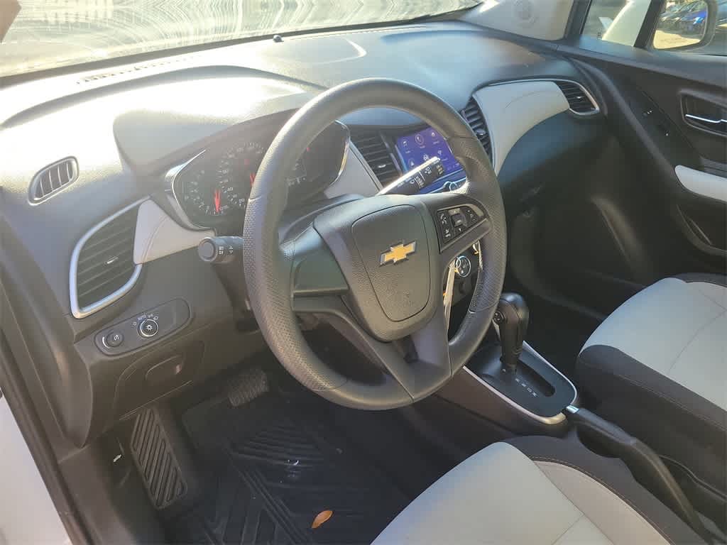 Thumbnail: 2019 Chevrolet Trax - 22