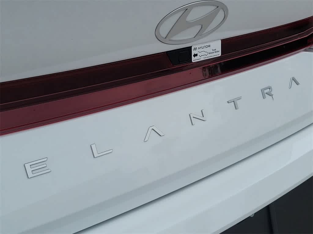 Thumbnail: 2025 Hyundai Elantra - 7