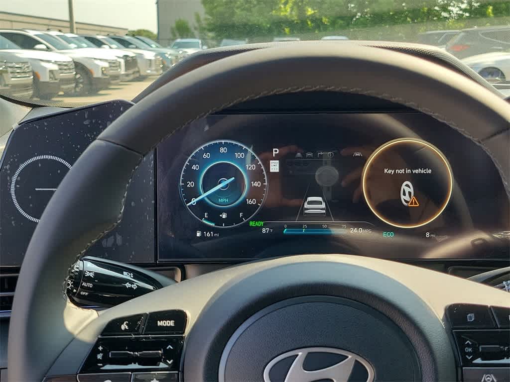 Thumbnail: 2025 Hyundai Elantra - 23