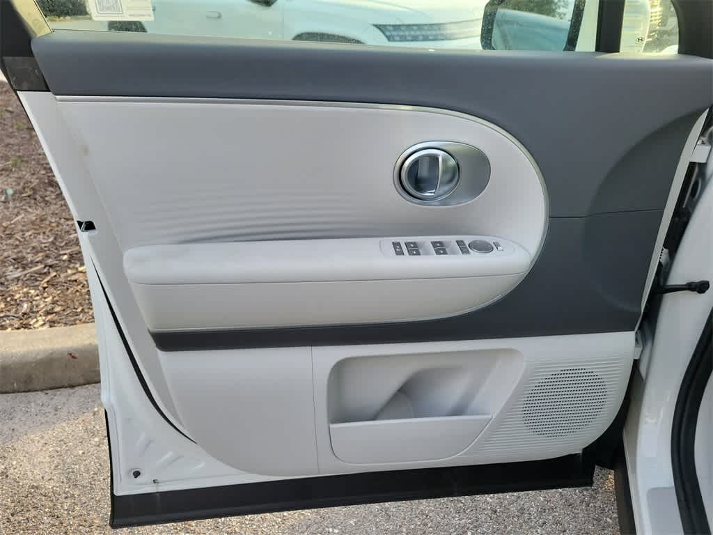 Thumbnail: 2026 Hyundai Ioniq - 19